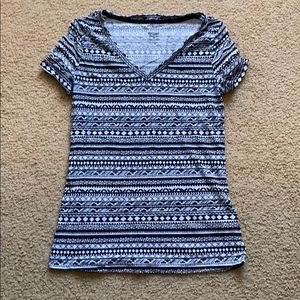 Black & White Pattern T-shirt